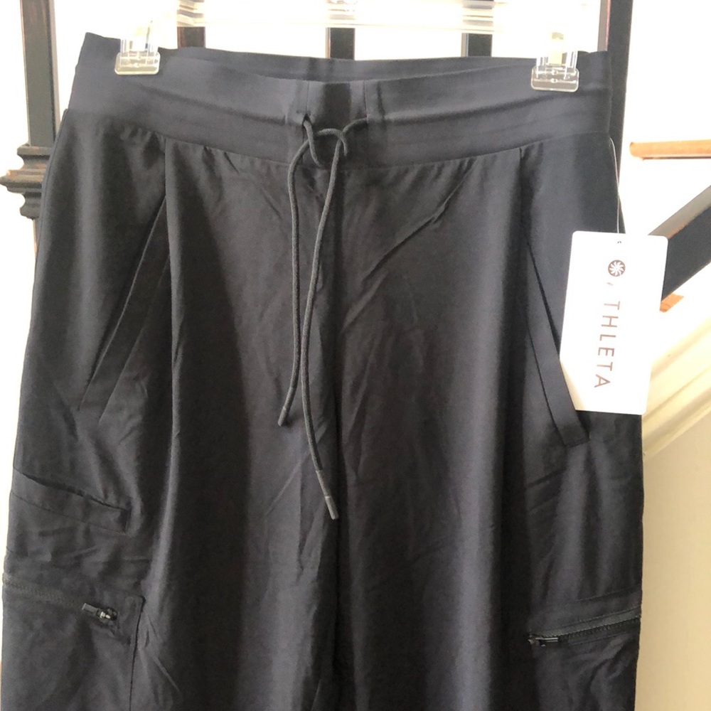 Athleta Black Venture Pant Sz 2